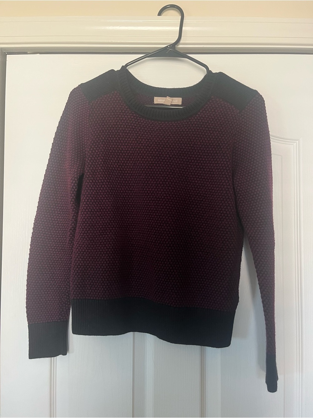 Banana Republic Burgundy and Black Textured Crewneck Sweater